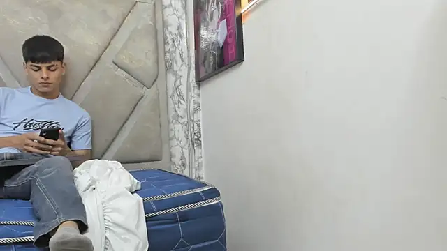 Logan Jhonson online show from 19, 10, 2025