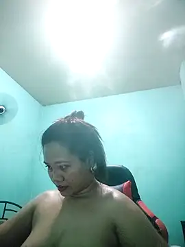 Snapshot of Alyxa_Star chatting on 1, 11, 2025 Alyxa Star online show from 1, 11, 2025