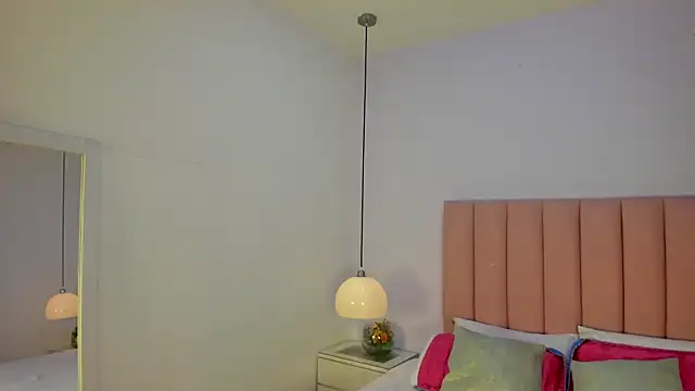 Snapshot of Amy_Ferreira chatting on 16, 11, 2025 Amy Ferreira online show from 16, 11, 2025