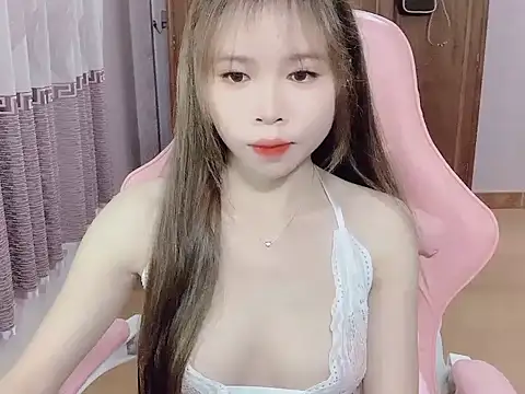 Snapshot of _Payna_ chatting on 1, 11, 2025 Payna online show from 1, 11, 2025