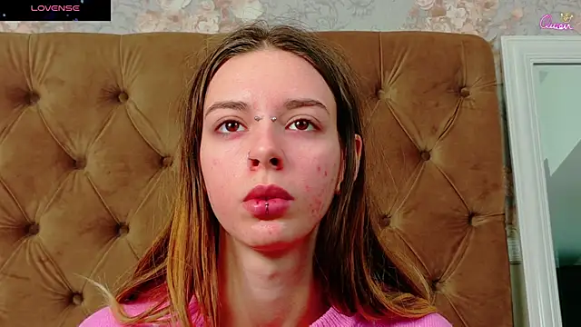 Snapshot of CoraVex chatting on 8, 1, 2026 CoraVex online show from 8, 1, 2026