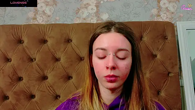 Snapshot of CoraVex chatting on 12, 1, 2026 CoraVex online show from 12, 1, 2026