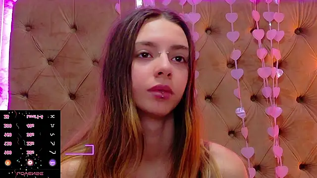 Snapshot of CoraVex chatting on 22, 2, 2026 CoraVex online show from 22, 2, 2026