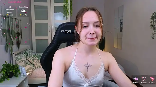 Snapshot of selin_selin chatting on 1, 10, 2025 selin selin online show from 1, 10, 2025