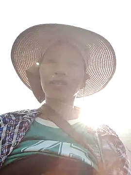 Snapshot of donna-bae chatting on 30, 10, 2025 donna-bae online show from 30, 10, 2025