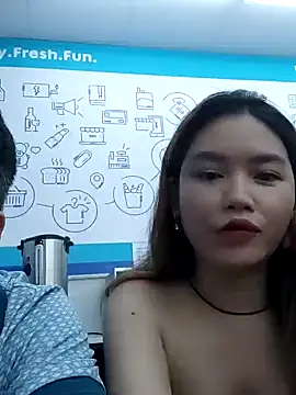 Snapshot of MaiHoang2k chatting on 23, 9, 2025 MaiHoang2k online show from 23, 9, 2025