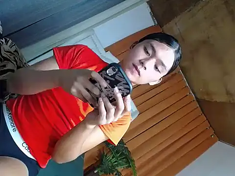 sweet athena online show from 12, 4, 2026