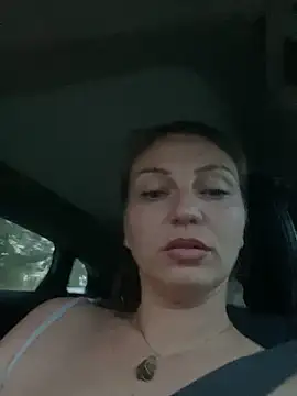 Cristalmegan online show from 15, 10, 2025