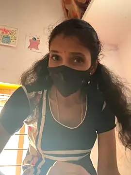 Snapshot of sweetreddy-02 chatting on 20, 9, 2025 sweetreddy-02 online show from 20, 9, 2025