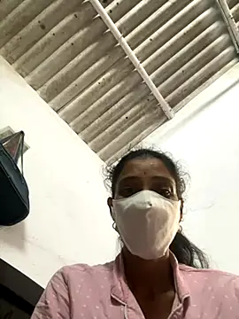 Snapshot of sweetreddy-02 chatting on 25, 9, 2025 sweetreddy-02 online show from 25, 9, 2025