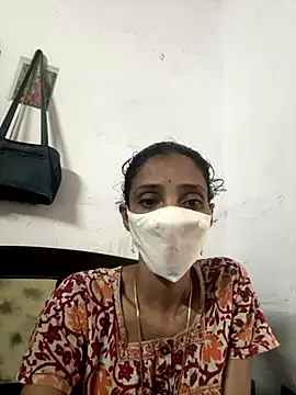 Snapshot of sweetreddy-02 chatting on 28, 10, 2025 sweetreddy-02 online show from 28, 10, 2025