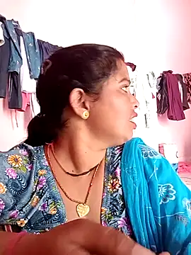 Snapshot of Hott_locky chatting on 6, 10, 2025 Hott locky online show from 6, 10, 2025