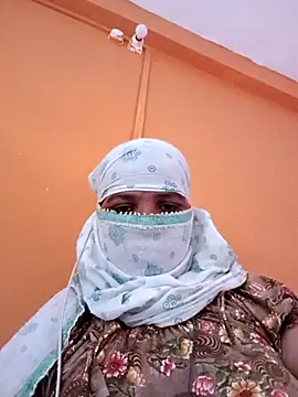 Snapshot of Hott_locky chatting on 17, 10, 2025 Hott locky online show from 17, 10, 2025