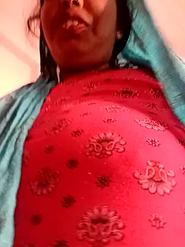 Snapshot of Hott_locky chatting on 21, 11, 2025 Hott locky online show from 21, 11, 2025