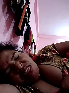 Snapshot of Hott_locky chatting on 26, 11, 2025 Hott locky online show from 26, 11, 2025