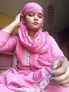 Hot Shredha online show from 14, 11, 2025