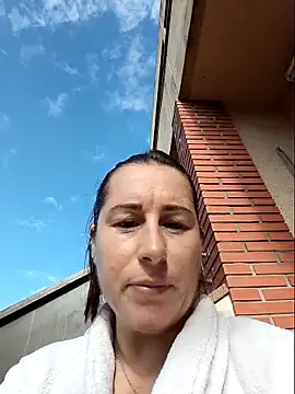 Snapshot of bichota85 chatting on 16, 11, 2025 bichota85 online show from 16, 11, 2025