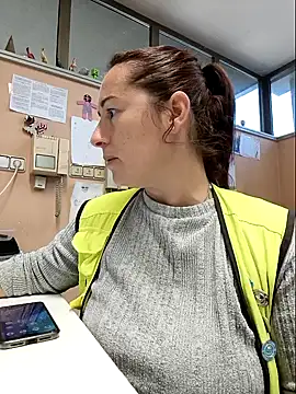 Snapshot of bichota85 chatting on 18, 11, 2025 bichota85 online show from 18, 11, 2025