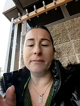 Snapshot of bichota85 chatting on 20, 11, 2025 bichota85 online show from 20, 11, 2025