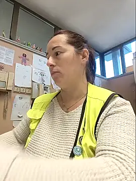 Snapshot of bichota85 chatting on 26, 11, 2025 bichota85 online show from 26, 11, 2025