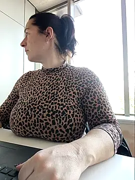 bichota85 online show from 11, 2, 2026