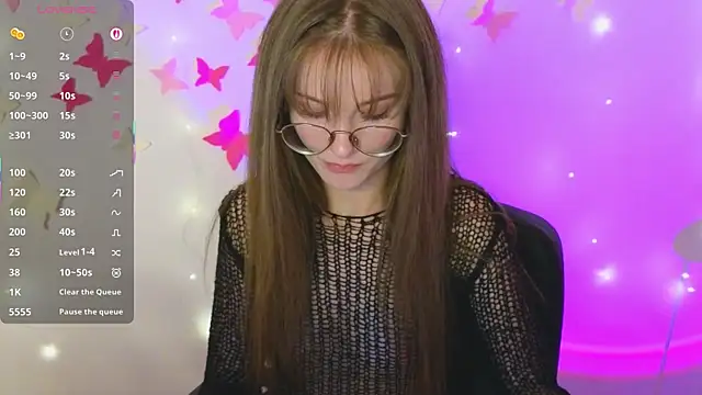 Snapshot of Katyaa_Lover chatting on 8, 10, 2025 Katyaa Lover online show from 8, 10, 2025