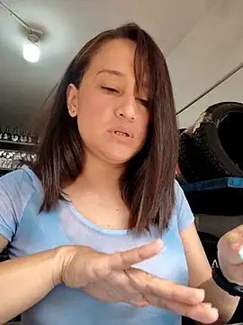 Snapshot of valery506 chatting on 5, 12, 2025 valery506 online show from 5, 12, 2025