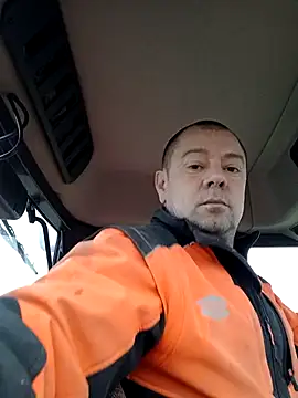 Snapshot of hugoboys4576 chatting on 16, 12, 2025 hugoboys4576 online show from 16, 12, 2025