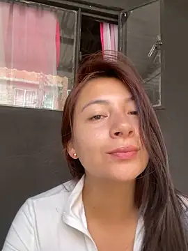 Snapshot of Karlee_Grey1 chatting on 28, 9, 2025 Karlee Grey1 online show from 28, 9, 2025