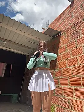 Snapshot of Karlee_Grey1 chatting on 18, 11, 2025 Karlee Grey1 online show from 18, 11, 2025