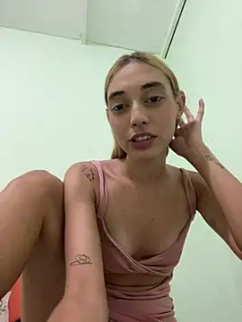 loirinhaaa online show from 24, 3, 2026