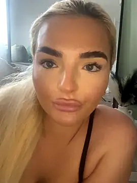 BelleXx online show from 19, 9, 2025