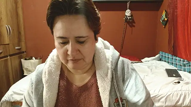 Snapshot of Sasharosee2 chatting on 30, 10, 2025 Sasharosee2 online show from 30, 10, 2025