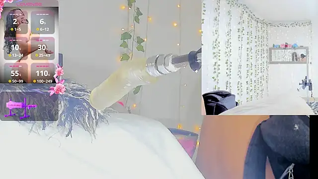 Snapshot of Ashley__Jones__ chatting on 29, 4, 2026 Ashley Jones online show from 29, 4, 2026