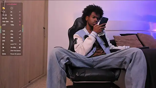 Snapshot of AllexJacob chatting on 15, 1, 2026 AllexJacob online show from 15, 1, 2026