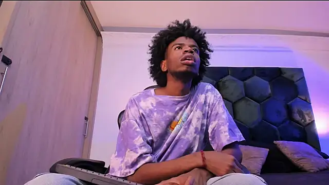 Snapshot of AllexJacob chatting on 6, 2, 2026 AllexJacob online show from 6, 2, 2026