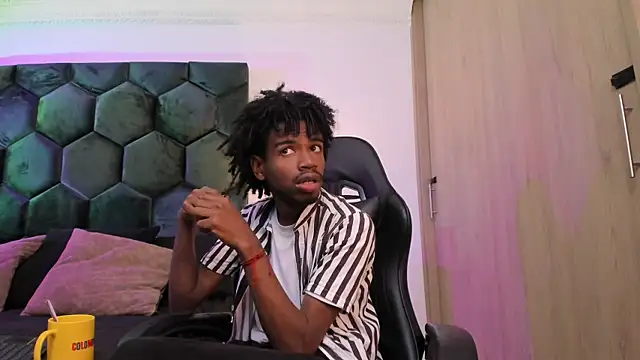 Snapshot of AllexJacob chatting on 28, 2, 2026 AllexJacob online show from 28, 2, 2026