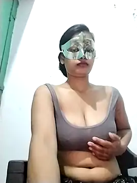 Snapshot of ms-naina chatting on 29, 11, 2025 ms-naina online show from 29, 11, 2025