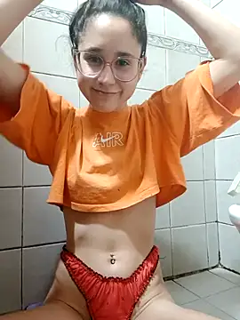 Snapshot of linameii chatting on 13, 11, 2025 linameii online show from 13, 11, 2025