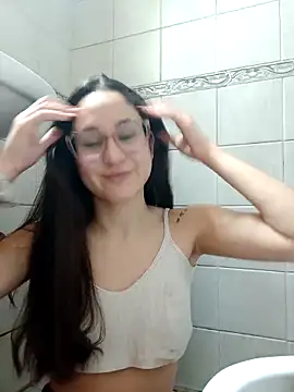 Snapshot of linameii chatting on 24, 11, 2025 linameii online show from 24, 11, 2025