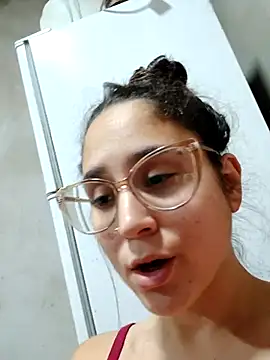 Snapshot of linameii chatting on 9, 1, 2026 linameii online show from 9, 1, 2026