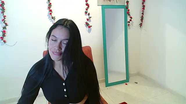 Snapshot of cristal1609 chatting on 18, 10, 2025 cristal1609 online show from 18, 10, 2025