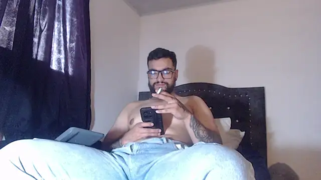 Chrys harris77 online show from 18, 3, 2026