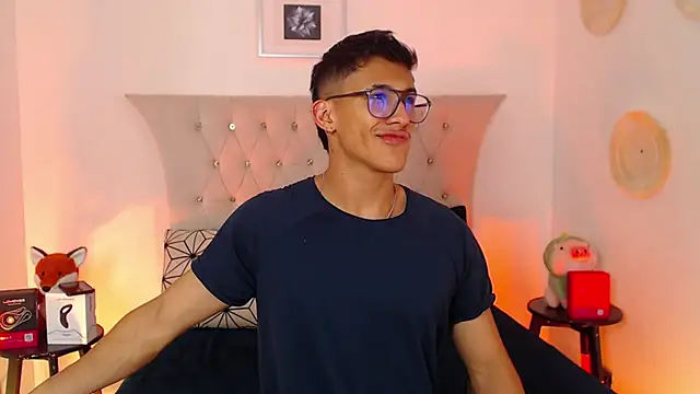 SalvadorFit online show from 1, 12, 2025