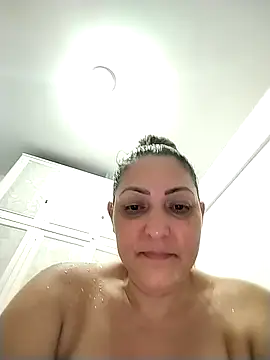 Lunita86 online show from 11, 2, 2026