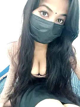 Snapshot of Rihana_01 chatting on 3, 10, 2025 Rihana 01 online show from 3, 10, 2025