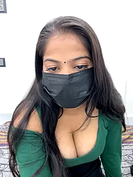 Snapshot of Rihana_01 chatting on 11, 11, 2025 Rihana 01 online show from 11, 11, 2025