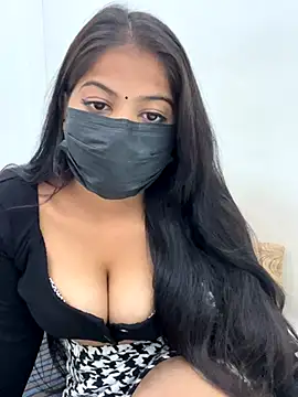 Snapshot of Rihana_01 chatting on 17, 11, 2025 Rihana 01 online show from 17, 11, 2025