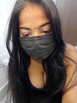 Snapshot of Rihana_01 chatting on 17, 12, 2025 Rihana 01 online show from 17, 12, 2025