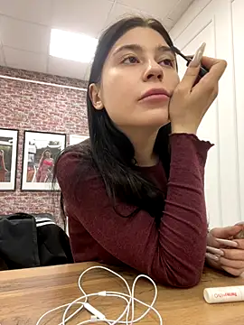 Valerie Ohara online show from 29, 9, 2025